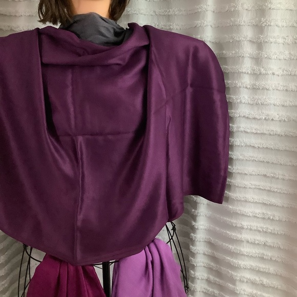 Jones New York Pashmina Scarfs Bundle - Picture 5 of 8